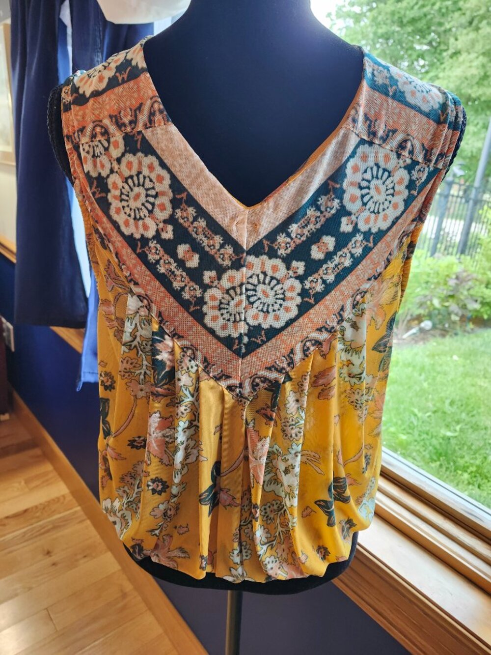 Free People Boho-Inspired Mustard Floral Faux Wrap Sleeveless Top Medium - Picture 6 of 10